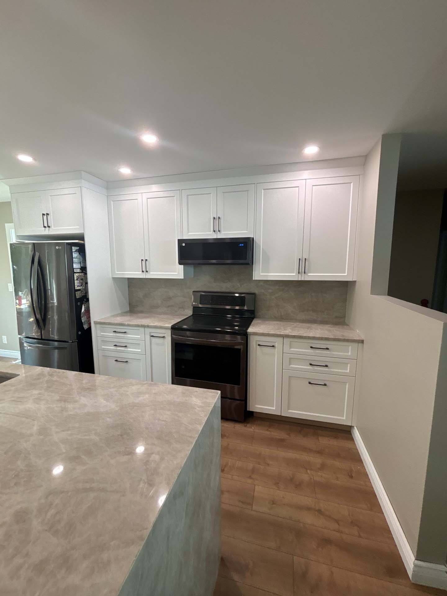 Hawthorn range wall with custom cabinetry